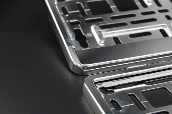 Chrome plate holder close up